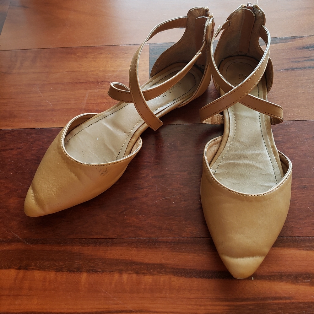 pointy strap flats